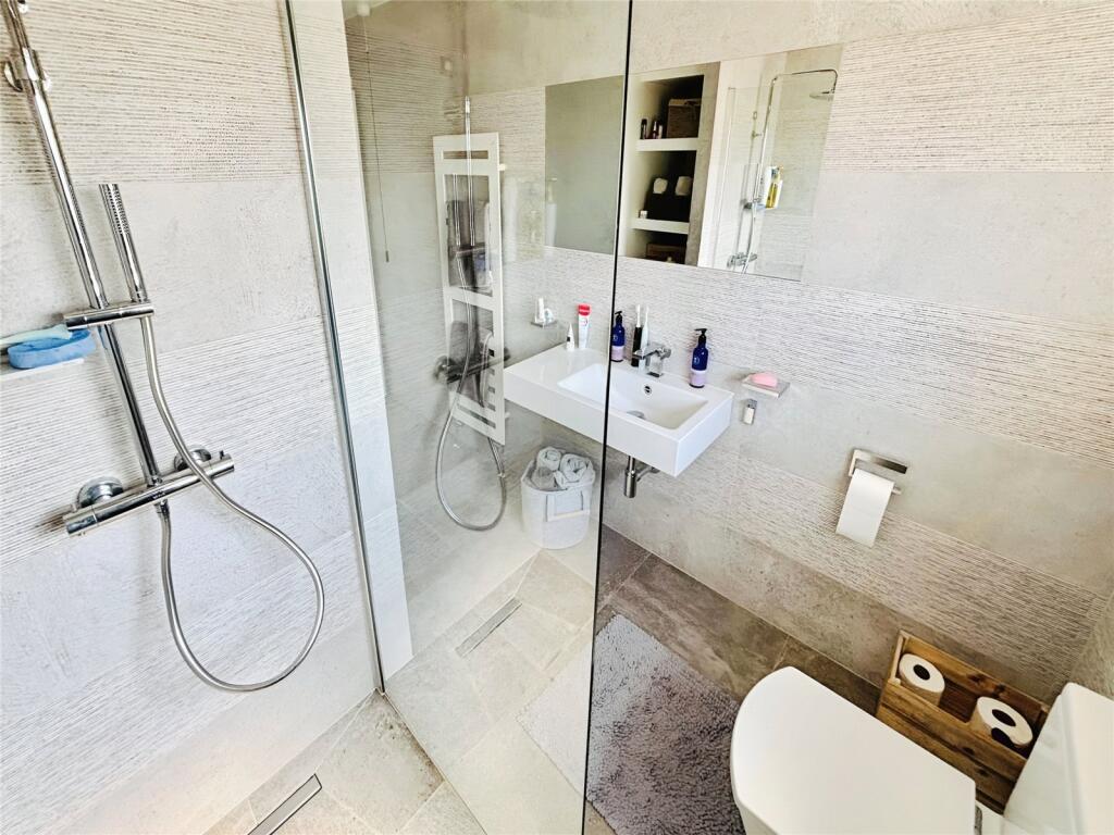 Shower Room Wc