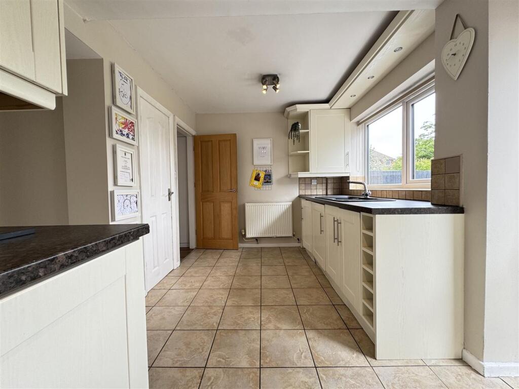 IMG_5138 (Large).JPG