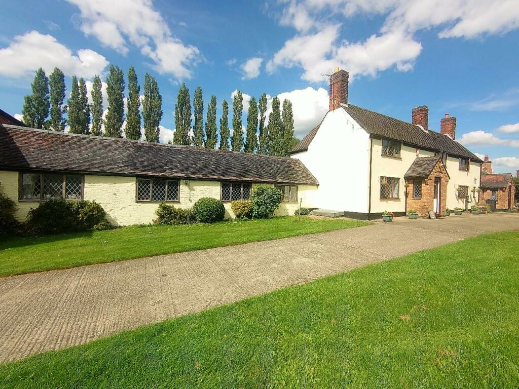 Smithy Farm 1.jpg