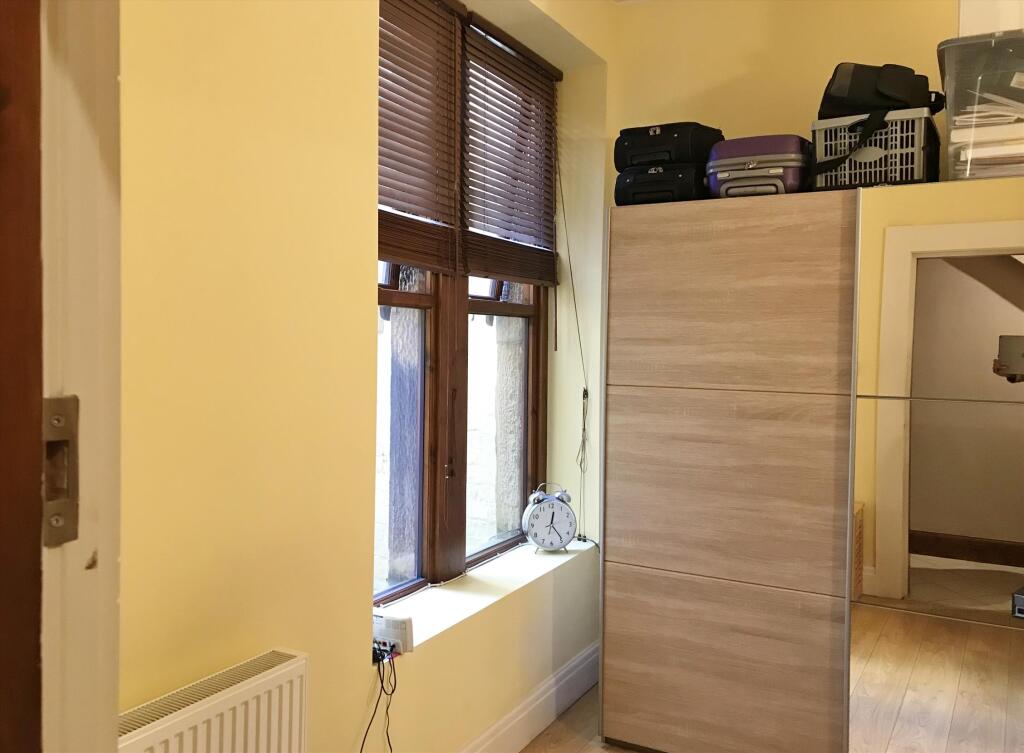 Second bedroom