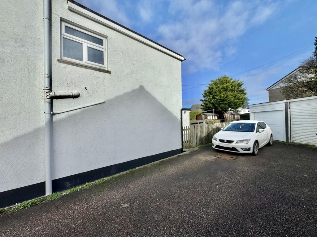 Driveway &amp; Garage