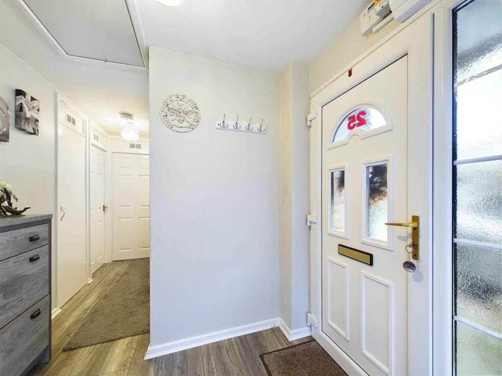 CAM03162G0-PR0178-STILL007