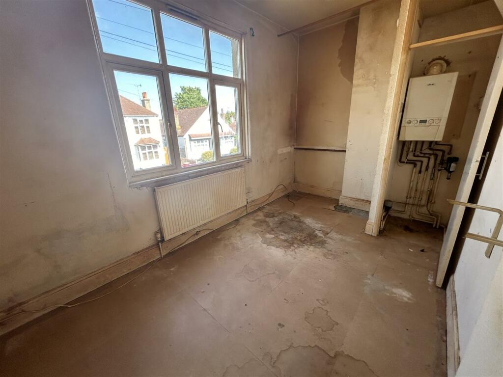 FLAT 3