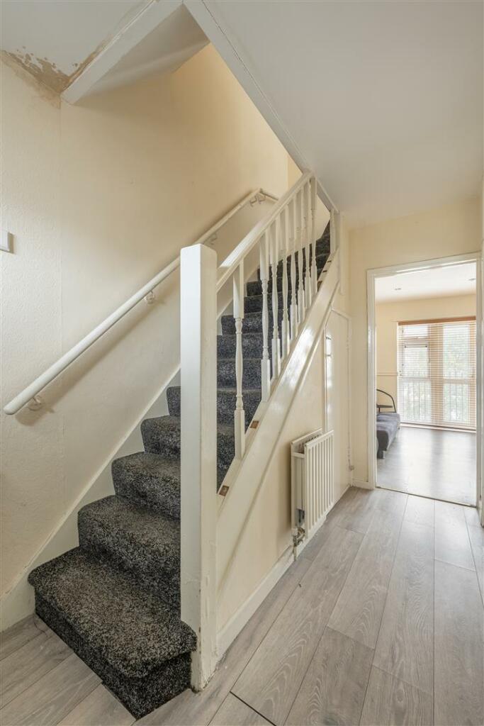 Downstirs-Hallway.jpg