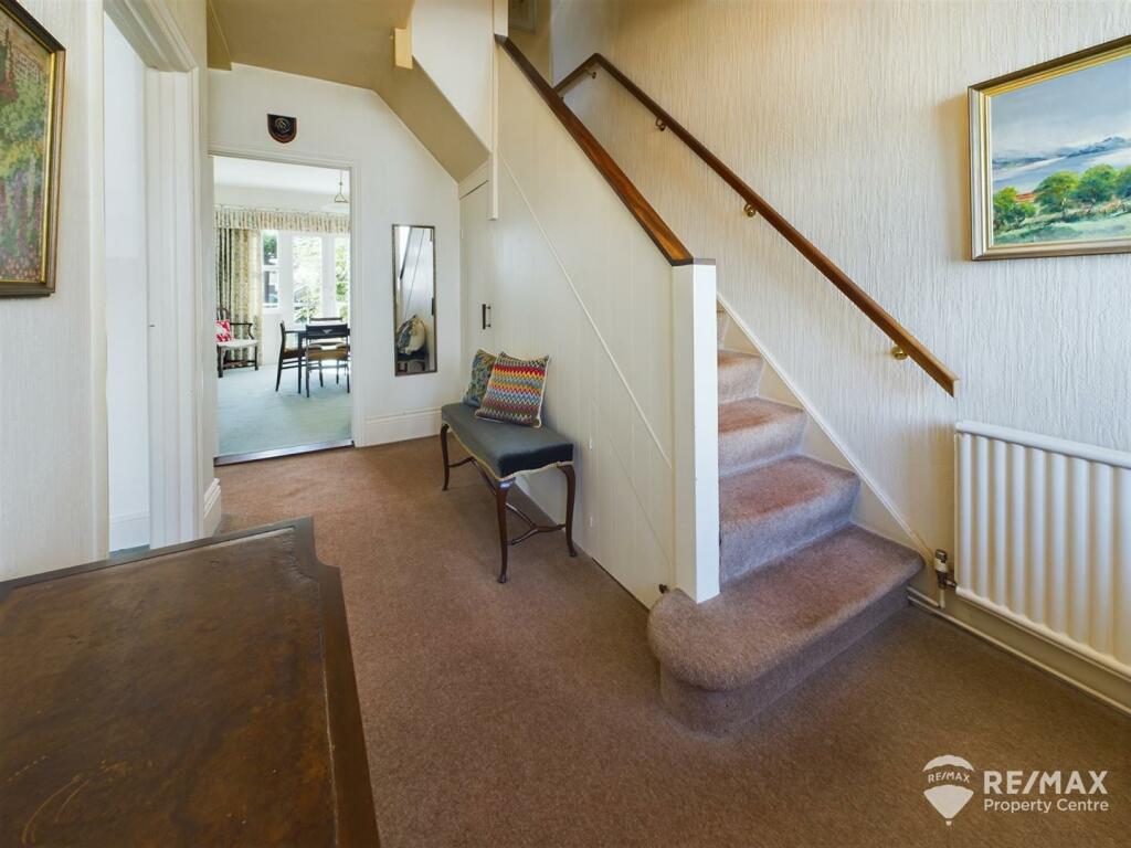 Entrance Hall.jpg