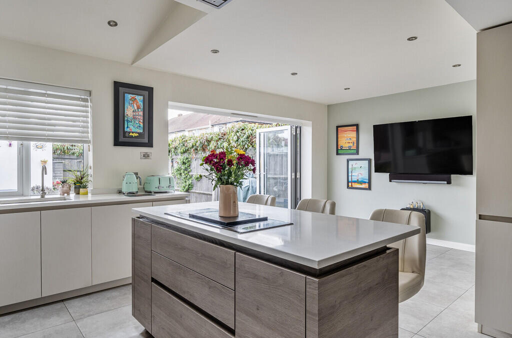 1342802-18-68a741...