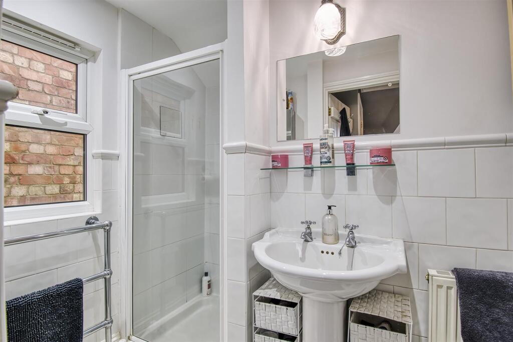 12 Elm Street Wellingborough-2.jpg