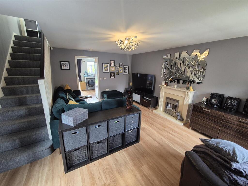 Newsham_road_52 (4).jpg