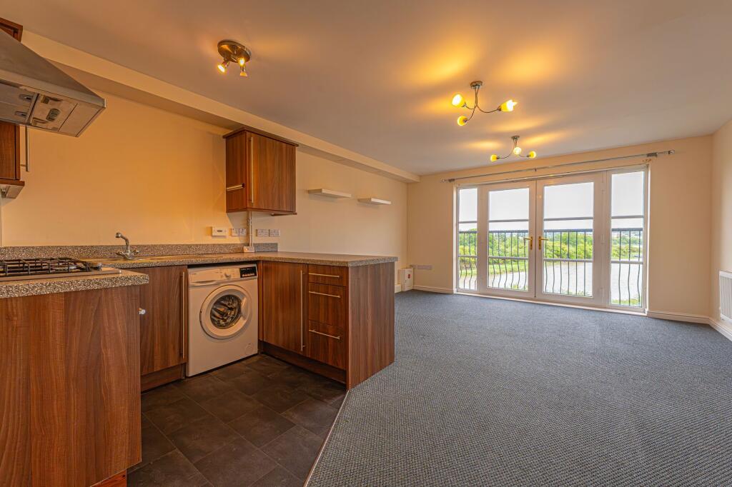 Kitchen / Living room
