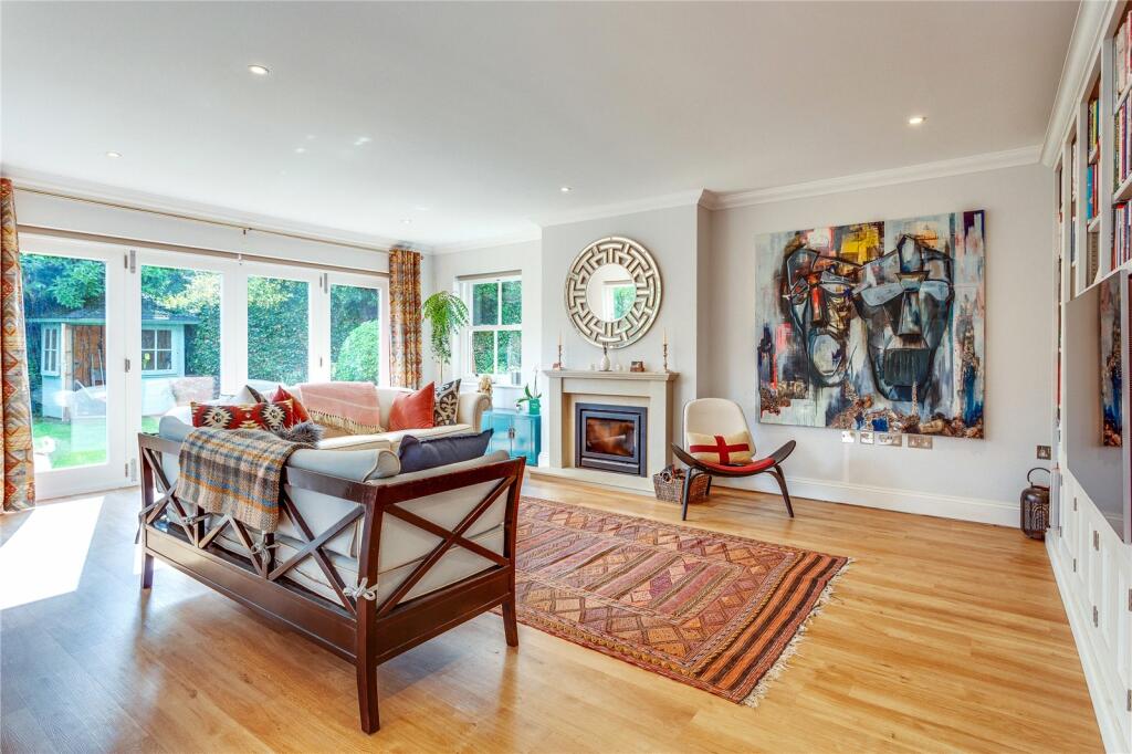 Breakfast Room