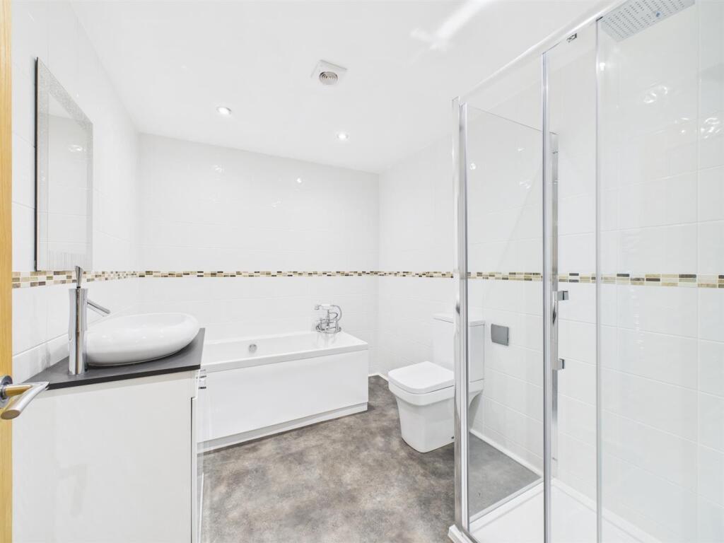 Principle Bathroom