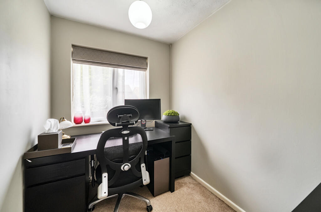 1301530-3-683732b...