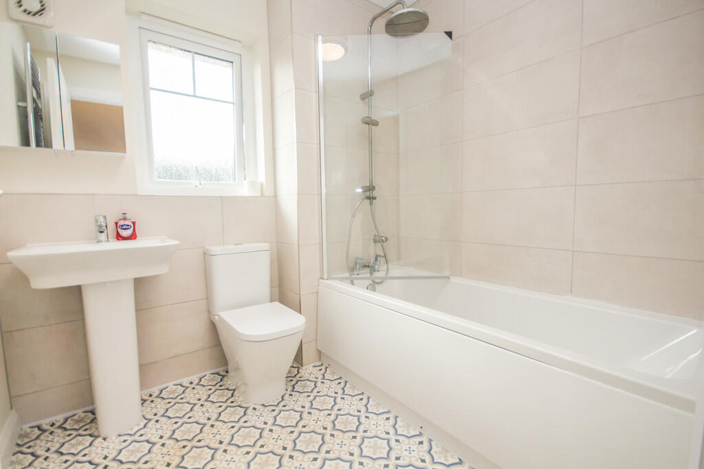 11 Breistonhill V...