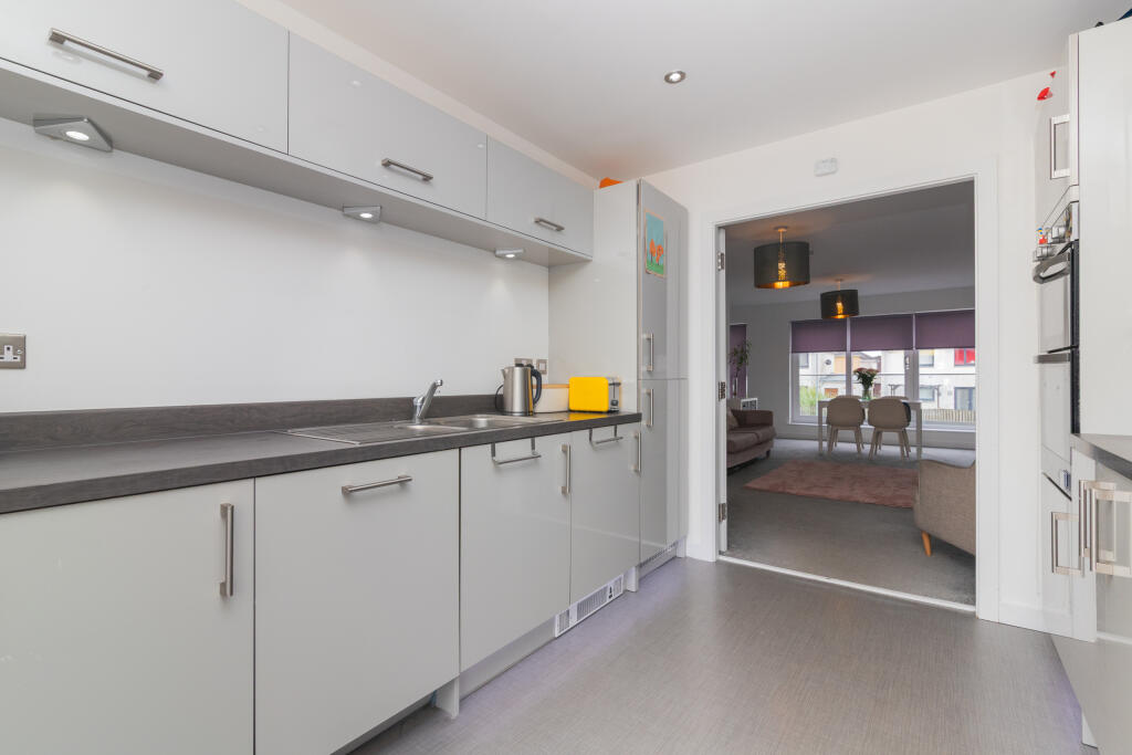 12 James McKechnie Avenue Paisley Renfrewshire PA2