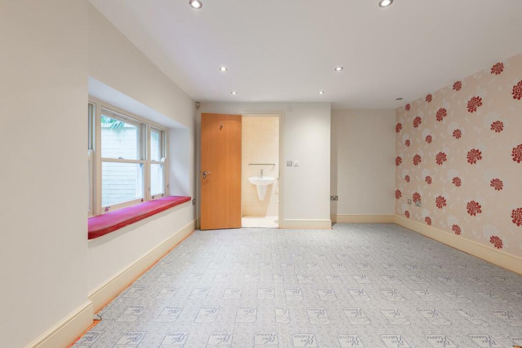bedrooms-2.jpg