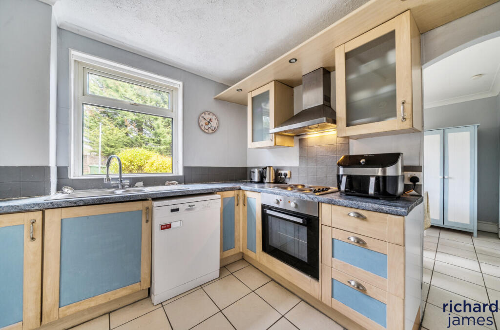 beaedaf8e48b4393a65e89fdbc7342f6