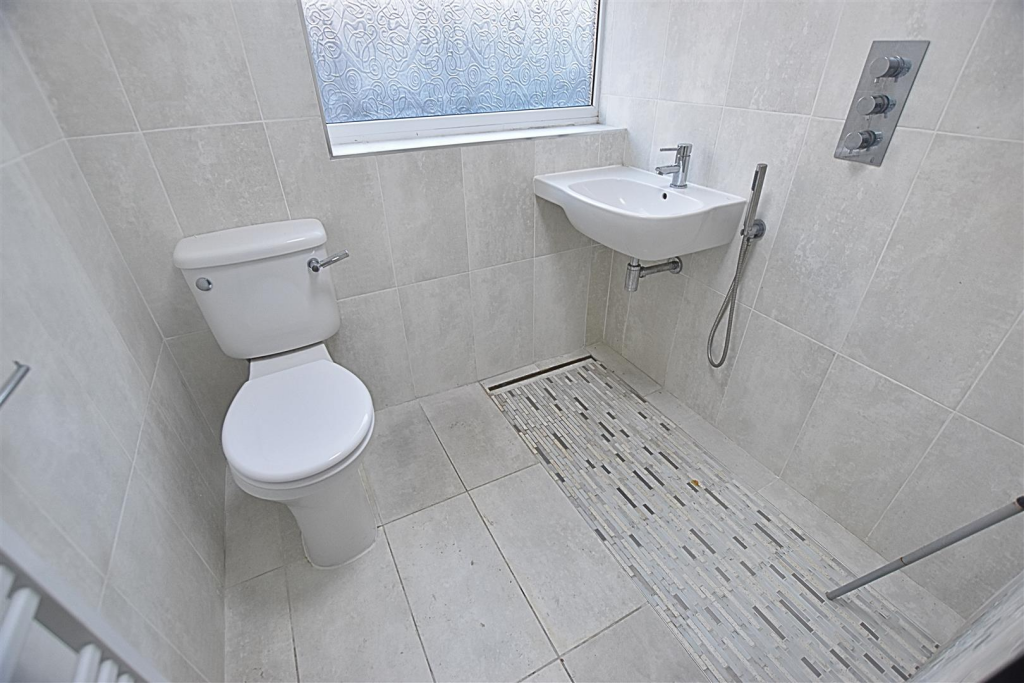 WET ROOM