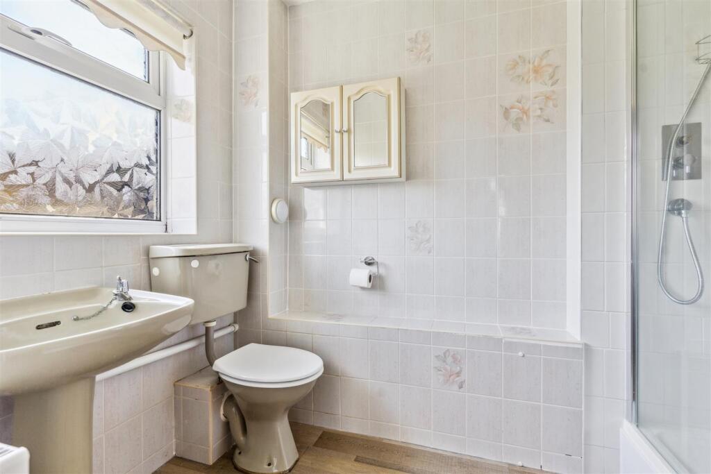 Ensuite