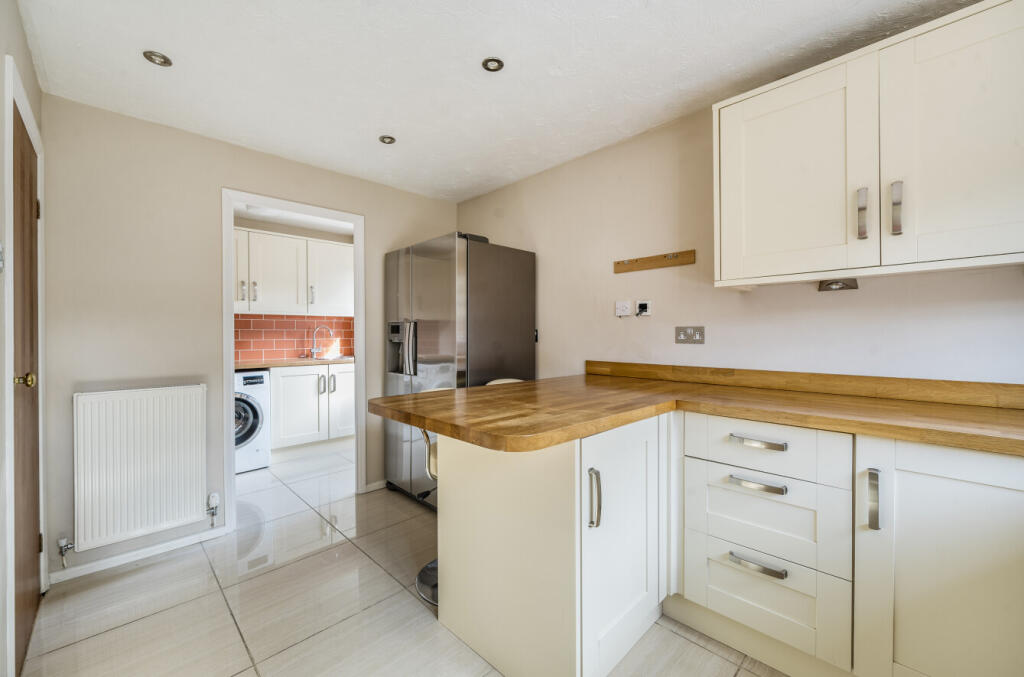 1359349-21-68d3c8...