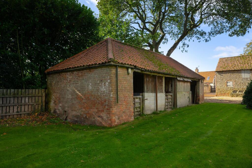 Outbuilding