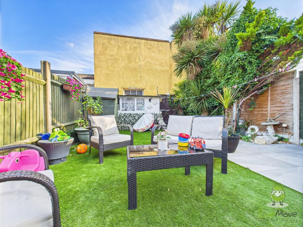 CAM01543G0-PR0138-STILL047