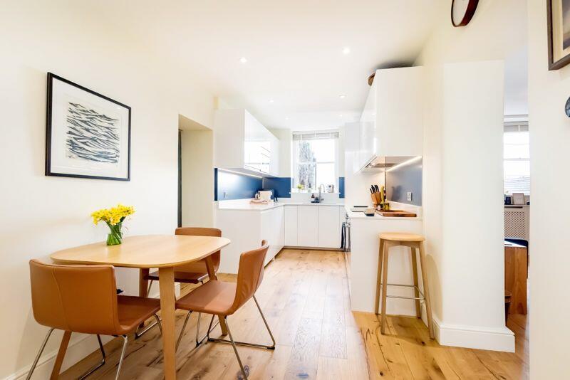 Kitchen/Dining Area