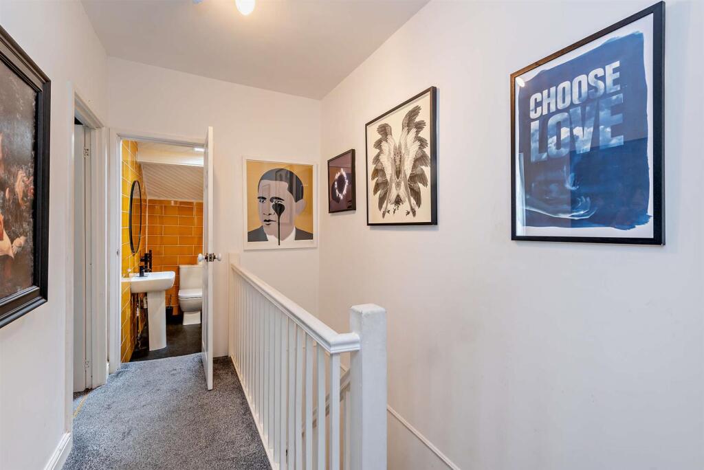 8652011-interior03-800.jpg
