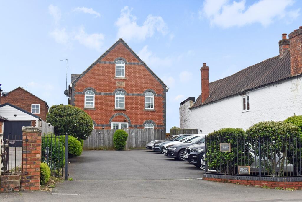 Flat 5, The Old Chapel Forest Road