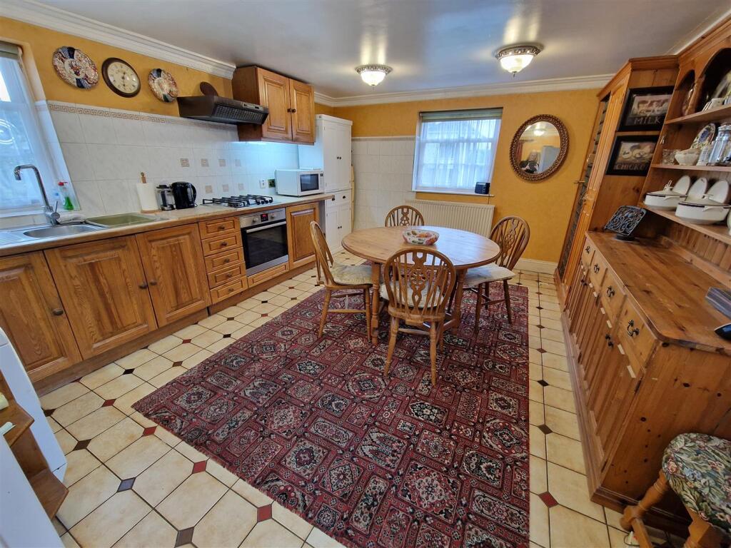 Kitchen- Breakfast Room.jpg