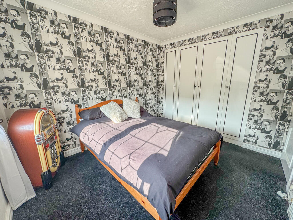 bed 1 1