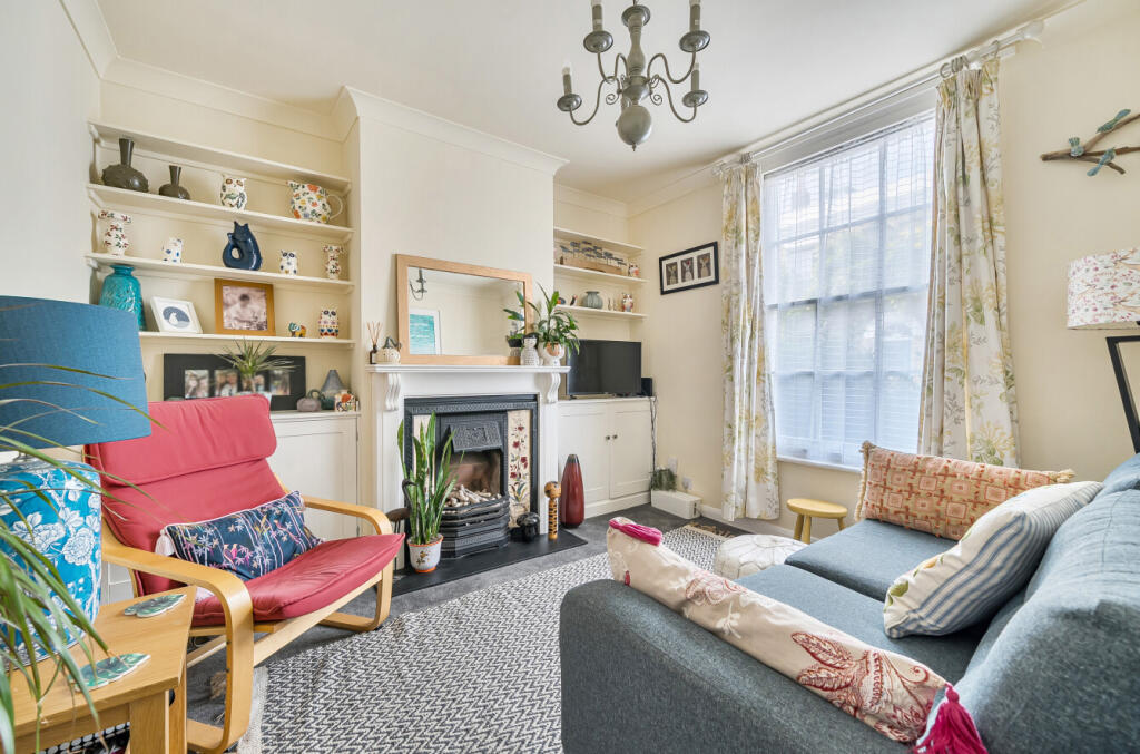 1356244-5-68c95c7...