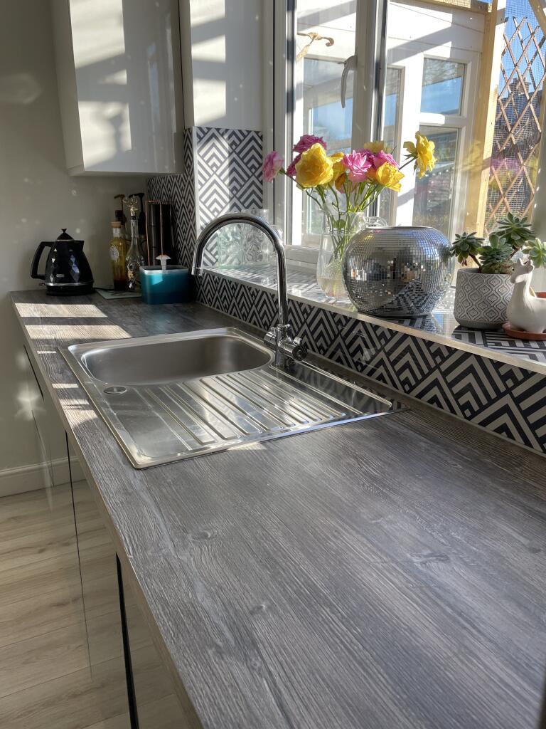 KITCHEN3.jpeg