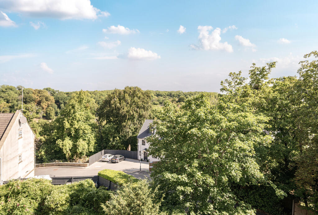 1332165-6-6887473...