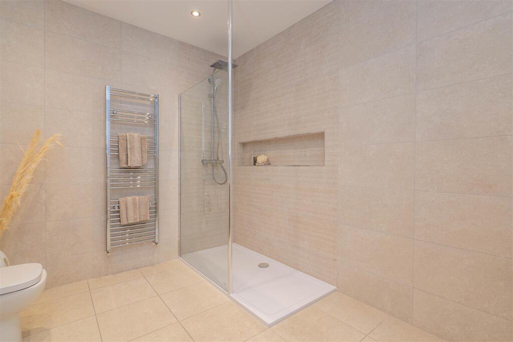 Master Bedroom Ensuite