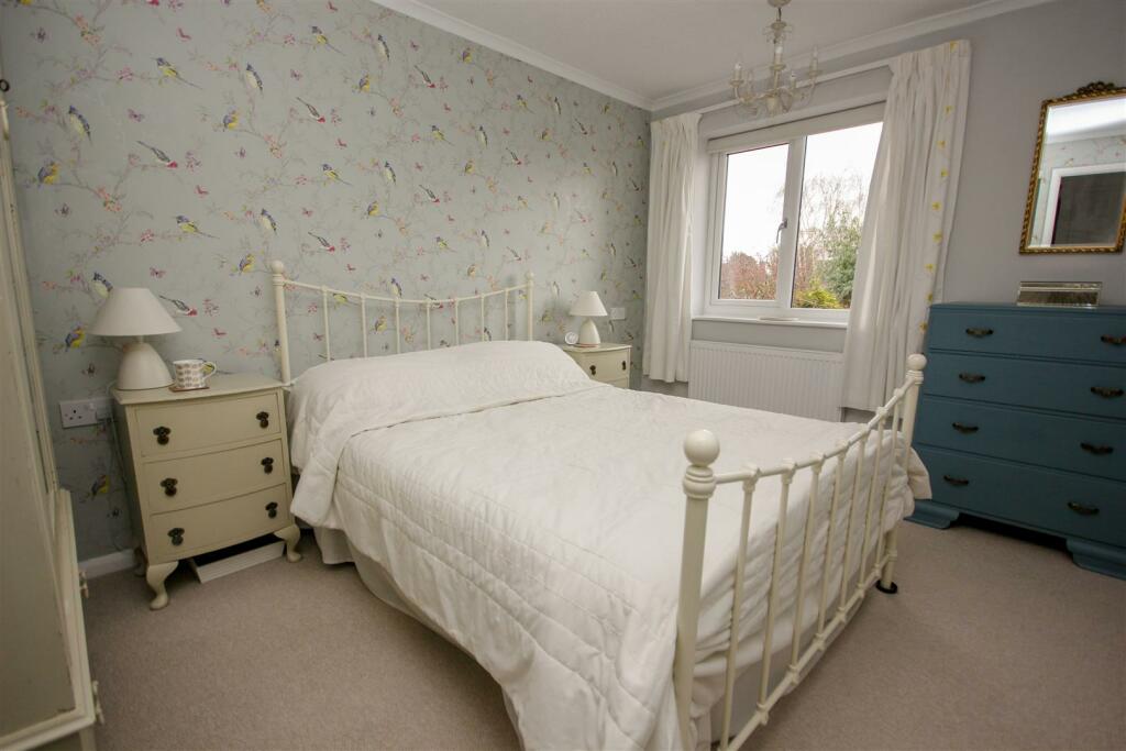 Master Bedroom.jpg
