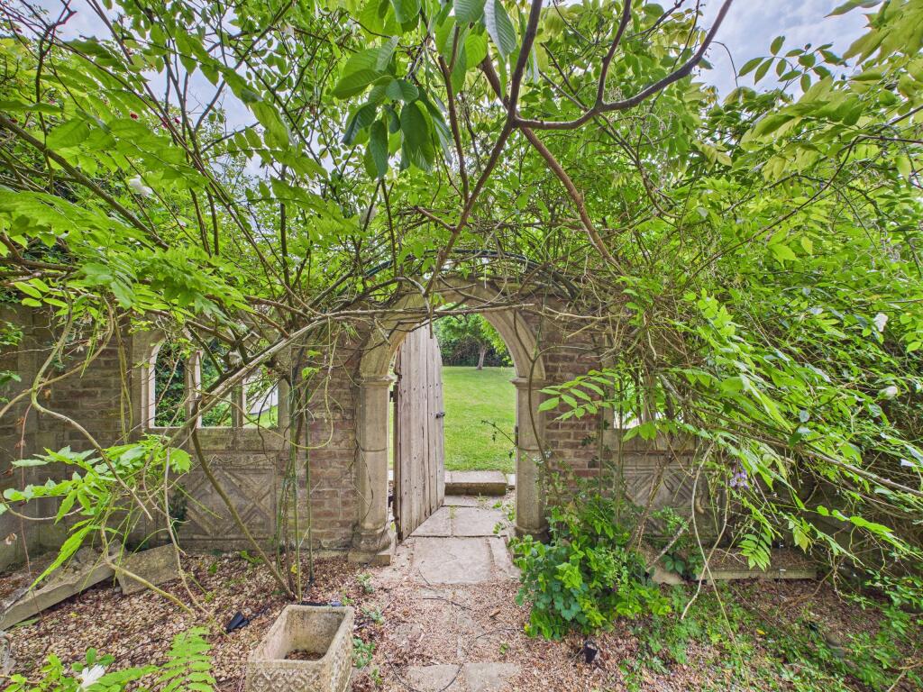 Garden Arch