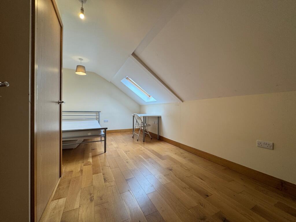 Inventory Check In 28 Llandough Street Cardiff (9)