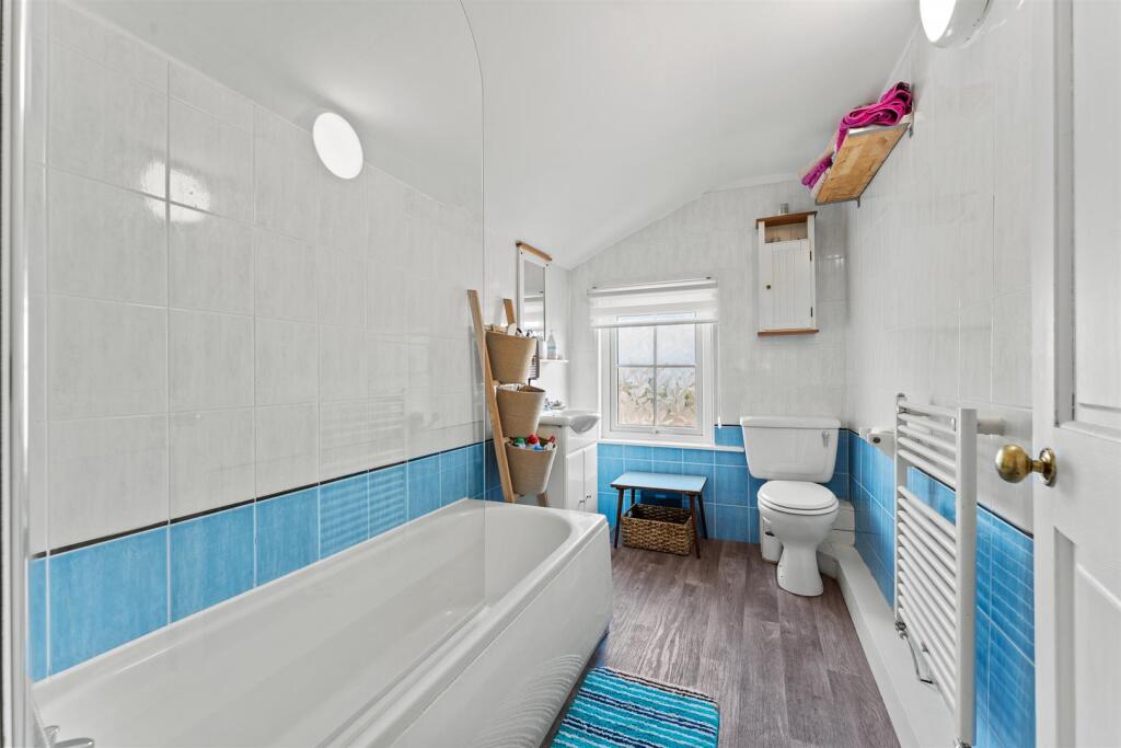 21 Regent Street, Moulton-23.jpg