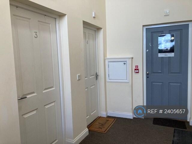 First Floor Hallway Showing Door To Flat 3