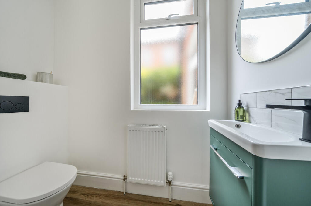 1316741-6-685bcf0...