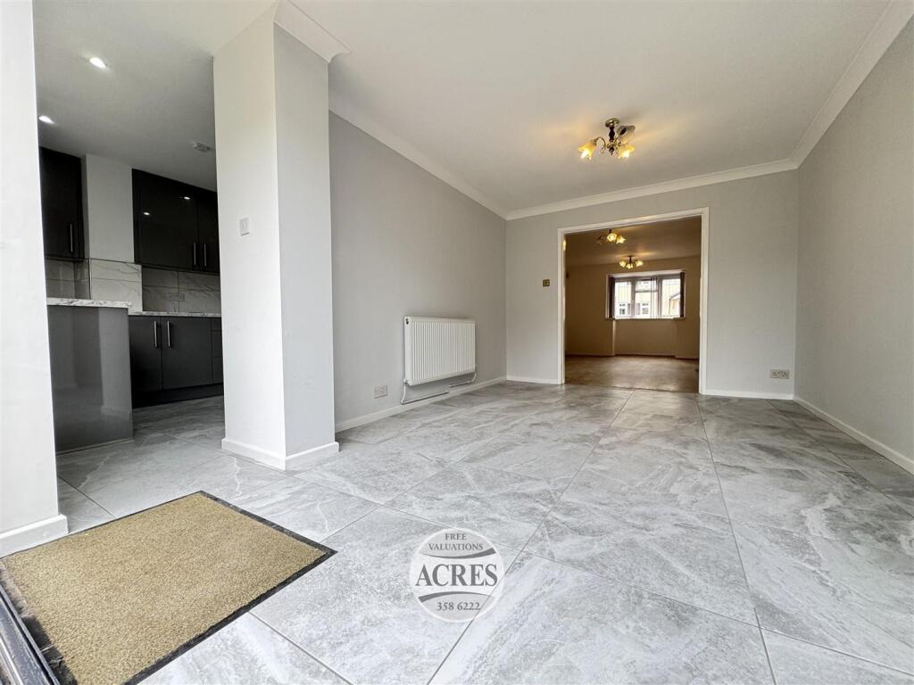 IMG_7973 (Large).jpg