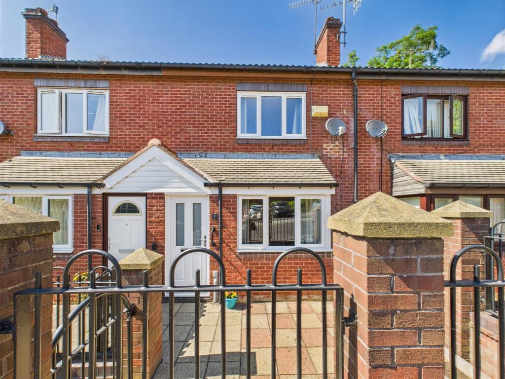 CAM05549G0-PR0008-STILL054 (1).jpg