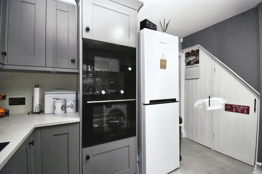 Fitted Kitchen