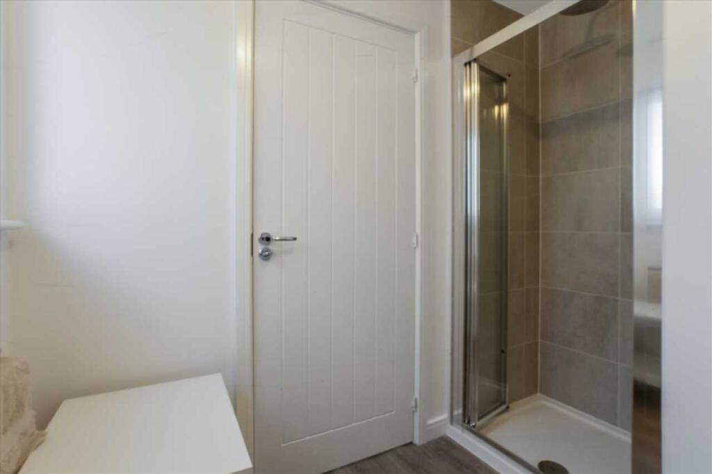 En-Suite (1)