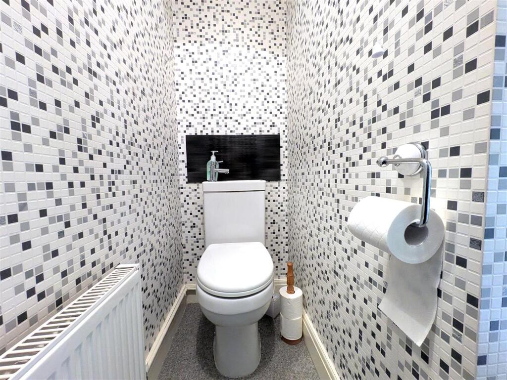 WC.jpg