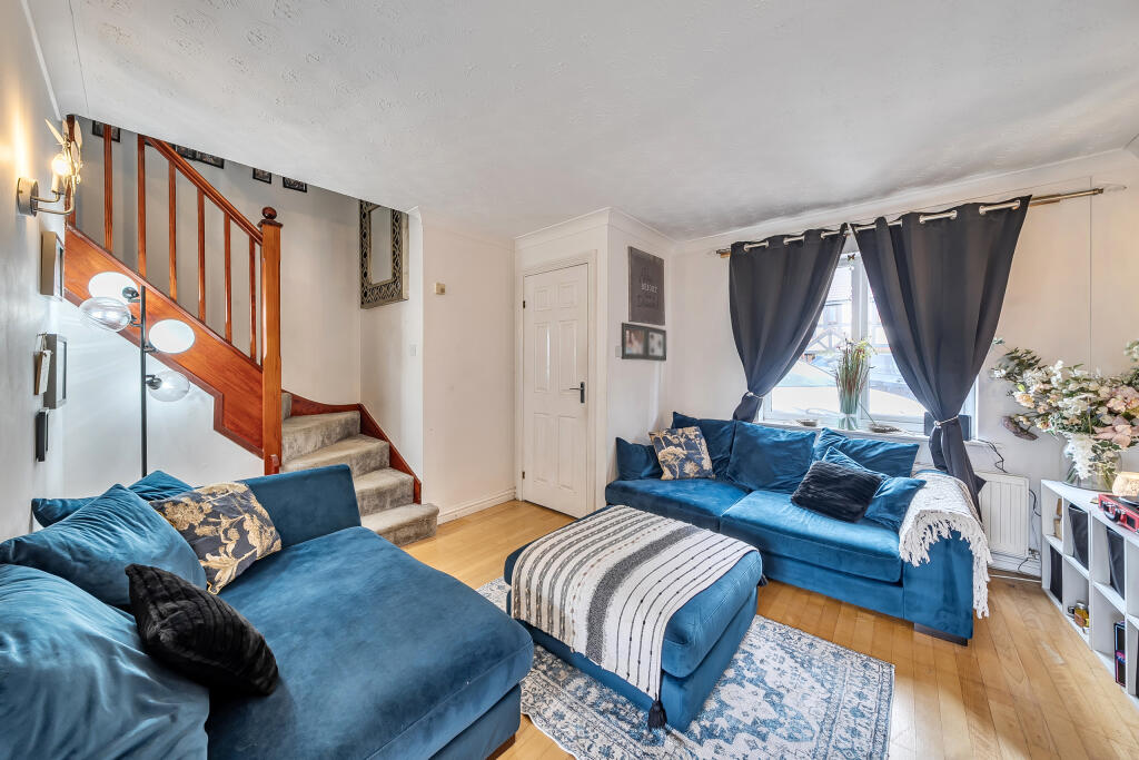 1350519-21-68c2d84515946