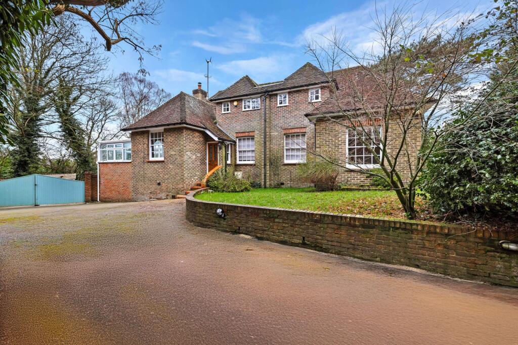 Imberhorne Lane, East Grinstead, RH19