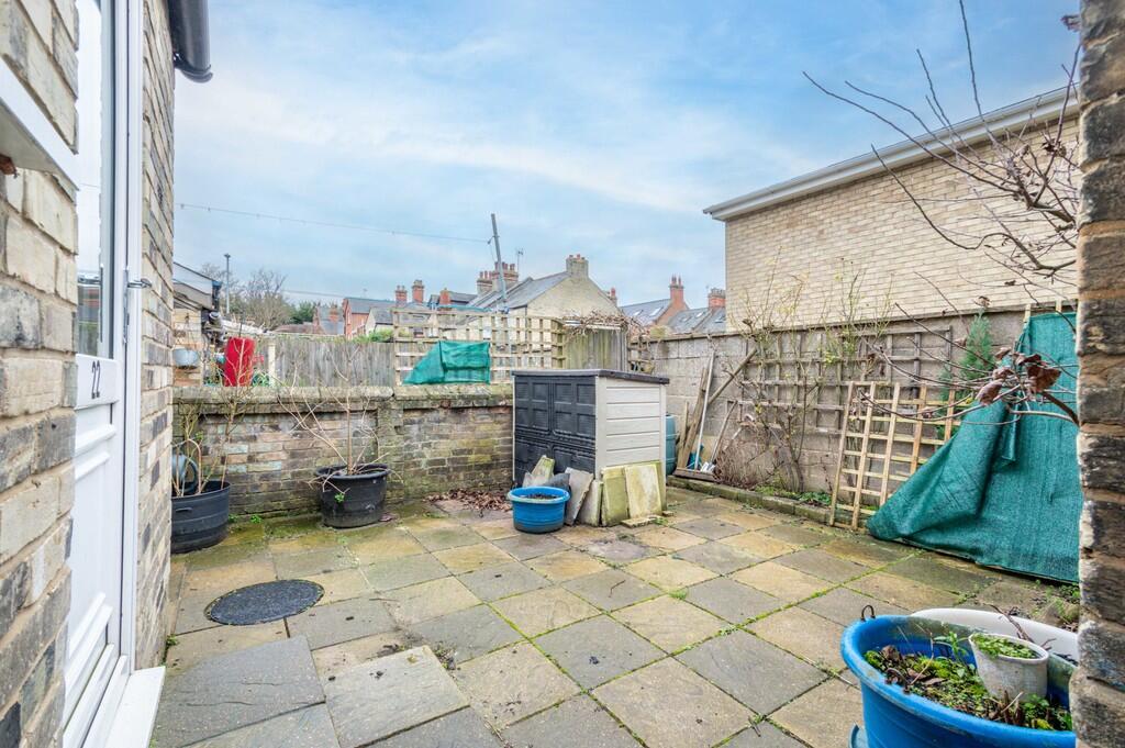 22 Fitzroy Street...