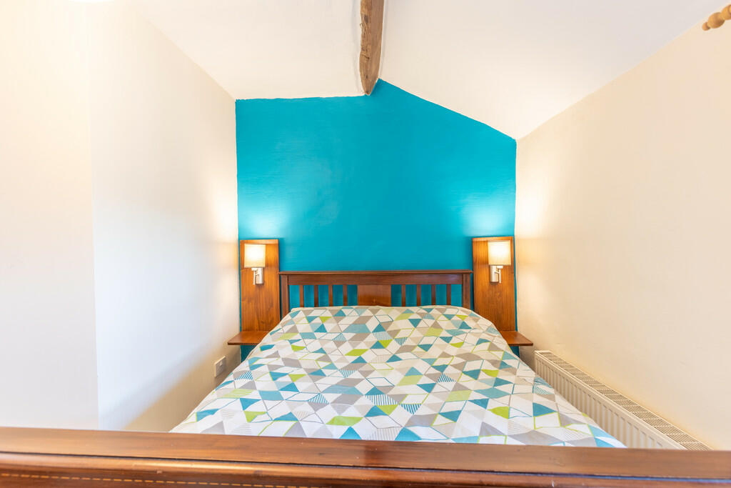 22 Castle Street,...