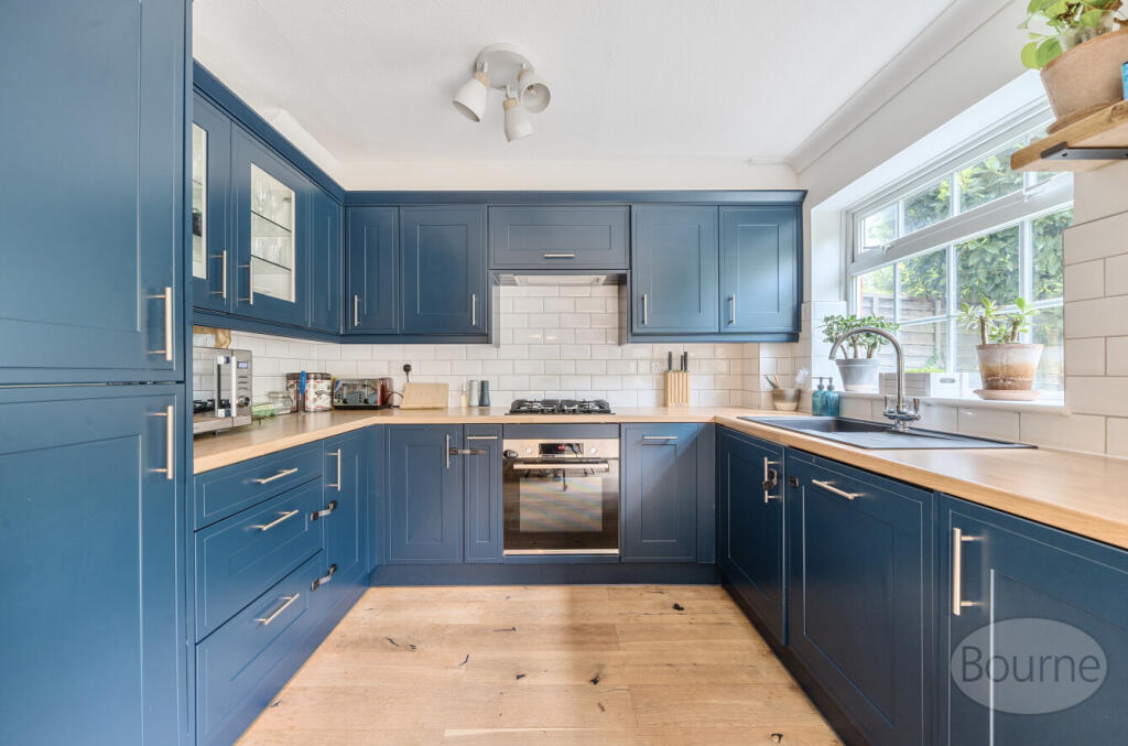 6f45bc71-a6fe-454...